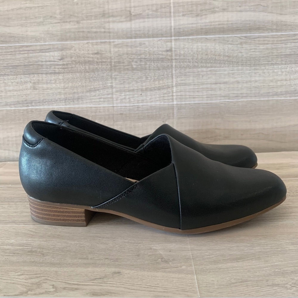 Clarks Collection Black Leather Low Block Heel Slip On Loafers Women Size 7 M